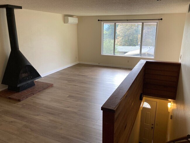Building Photo - 3791 Onyx St