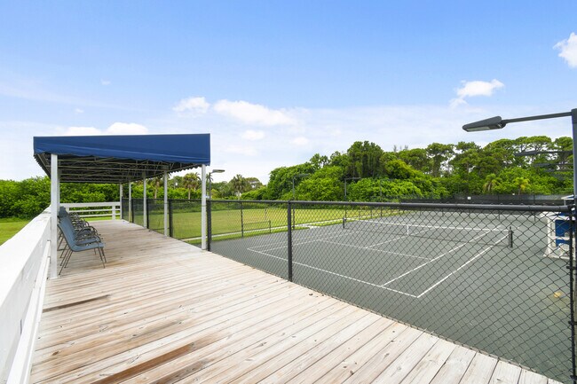 Building Photo - 1388 NW Charlie Green Dr