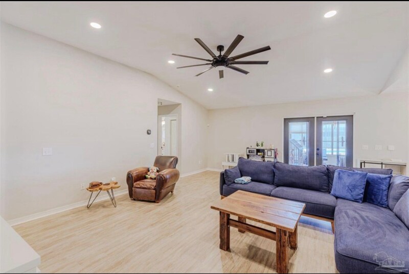 Building Photo - 7358 Brevard St