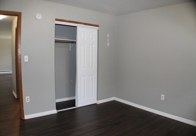 Building Photo - 2811 31st St