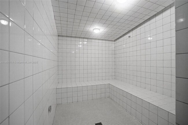 Building Photo - 151 SE 1st St