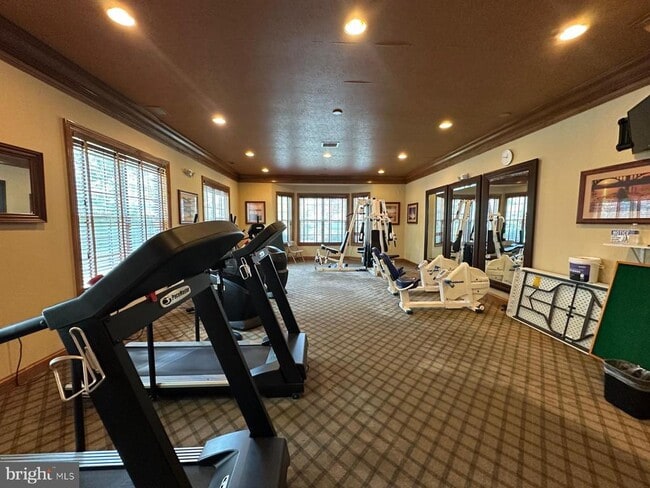 Building Photo - 1424 Colts Cir