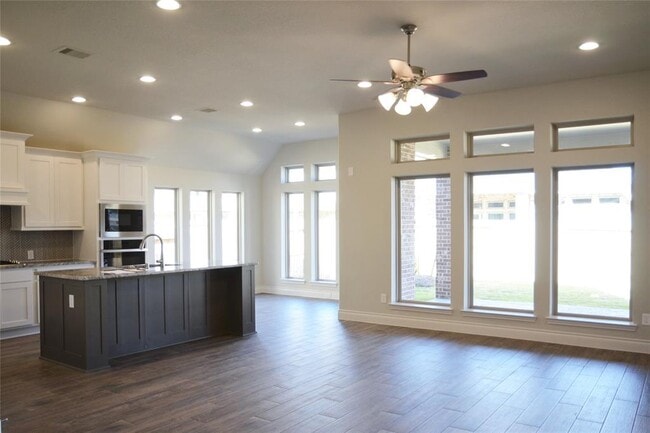Building Photo - 10615 Potterton Wy