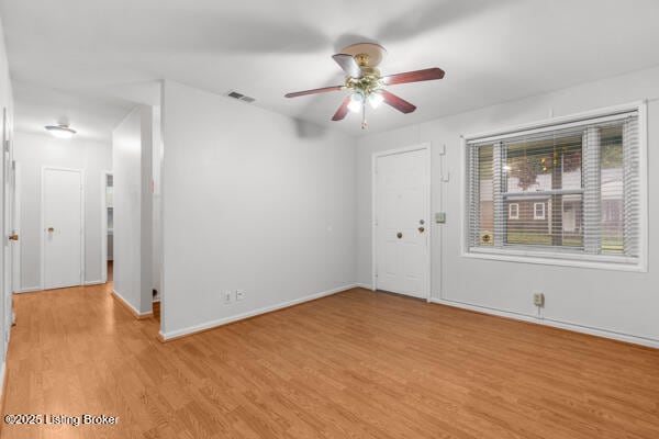 Building Photo - 1704 De Soto Terrace