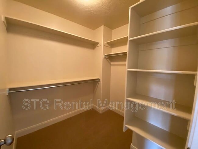 Building Photo - 3439 S Barcelona Dr