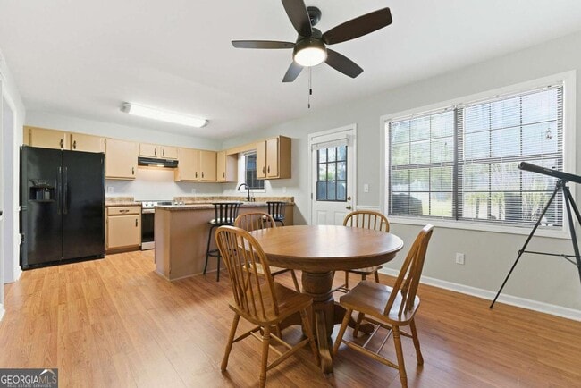 Building Photo - 5090 Sand Wedge Cir