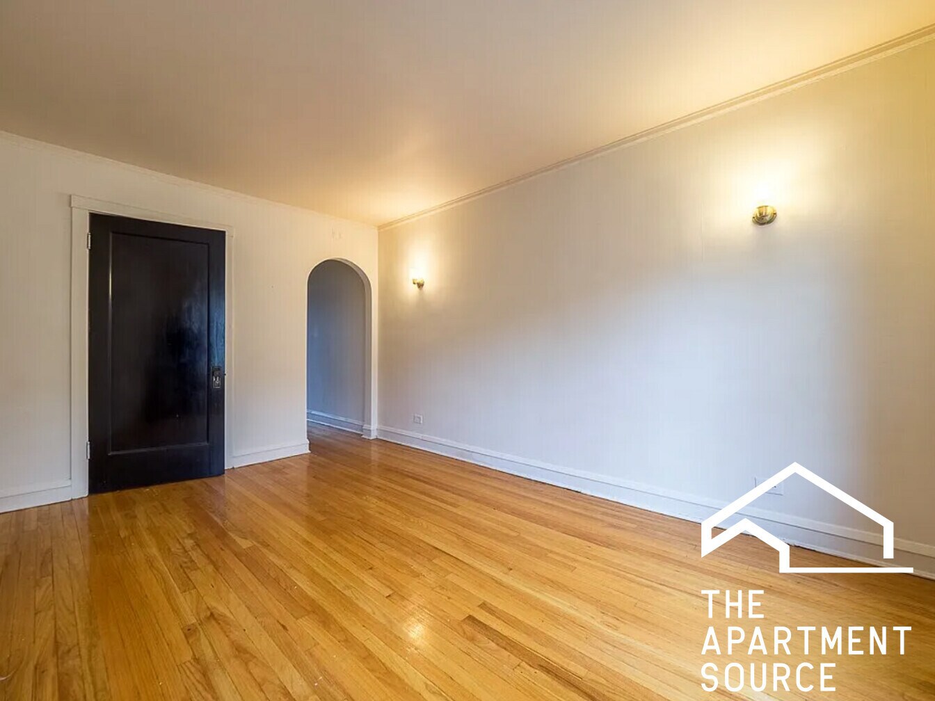 Building Photo - 4856 N Leavitt St