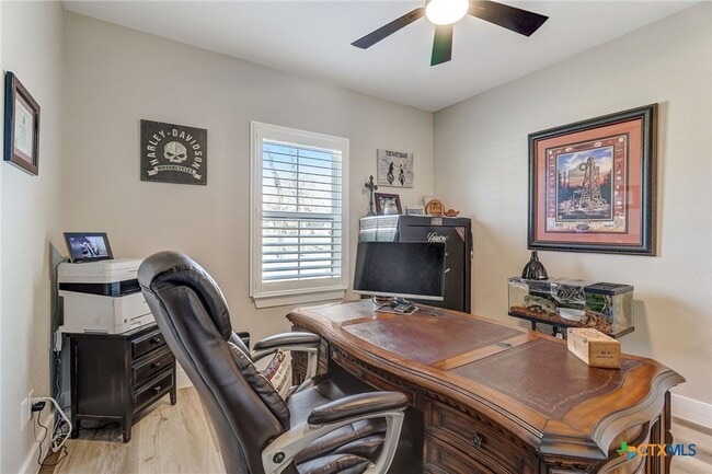 Building Photo - 281 Cibolo Way