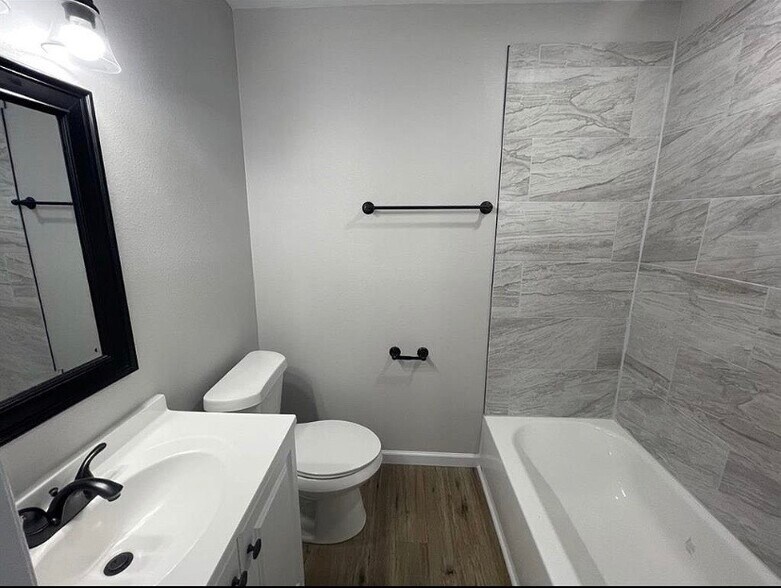 Building Photo - 3506 Mingo St