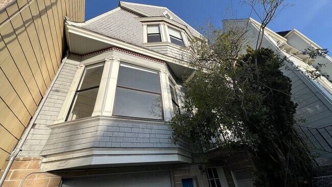 Primary Photo - 1420-1424 9th Ave