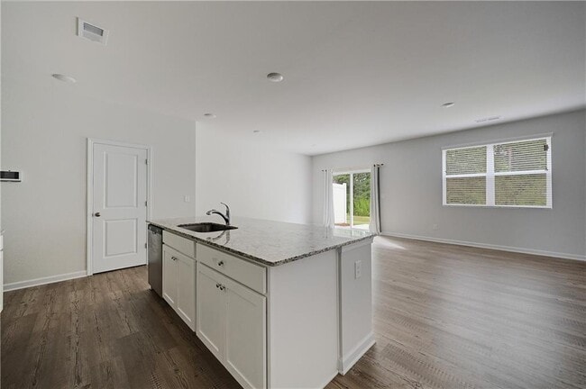 Building Photo - 5141 Sidney Sq Dr