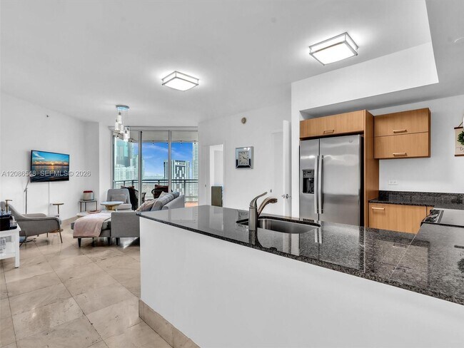 Building Photo - 350 S Miami Ave