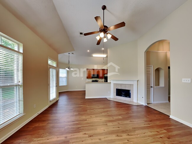 Building Photo - 4607 Orange Tulip Dr