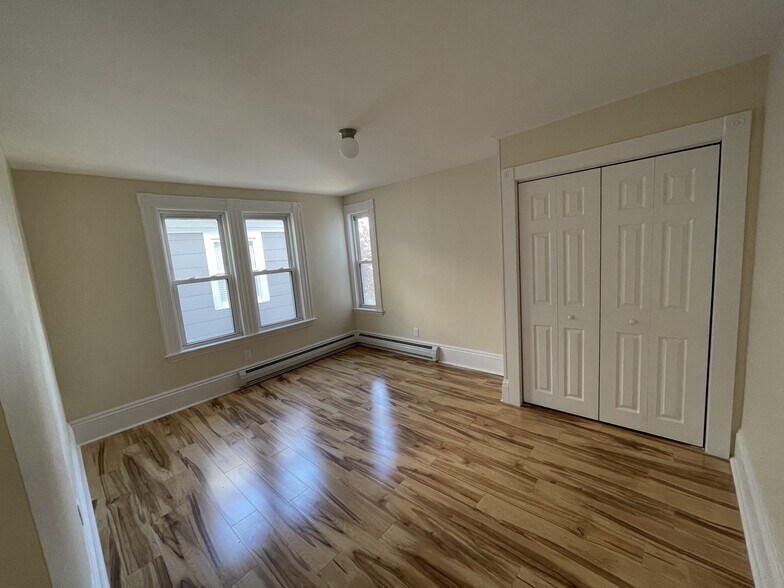 Bedroom #1 - 22 Swan St