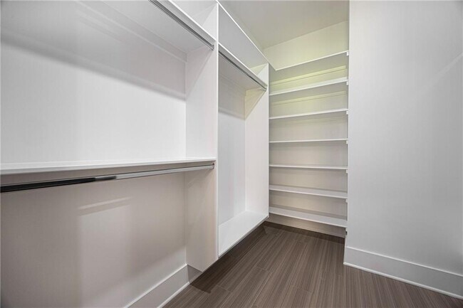 Building Photo - 150 Rocky Rdg Wy