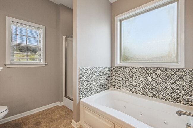 Building Photo - 1563 Hammett Rd