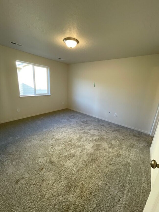Building Photo - Home in Rathdrum