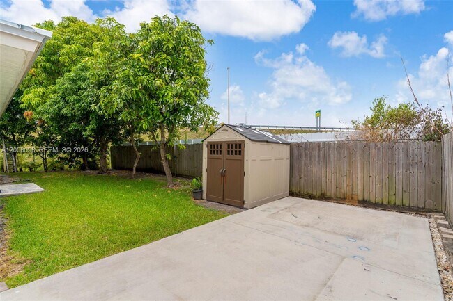 Building Photo - 13155 SW 268th St
