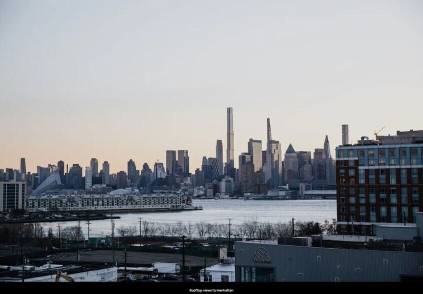 Building Photo - 1414 Grand St
