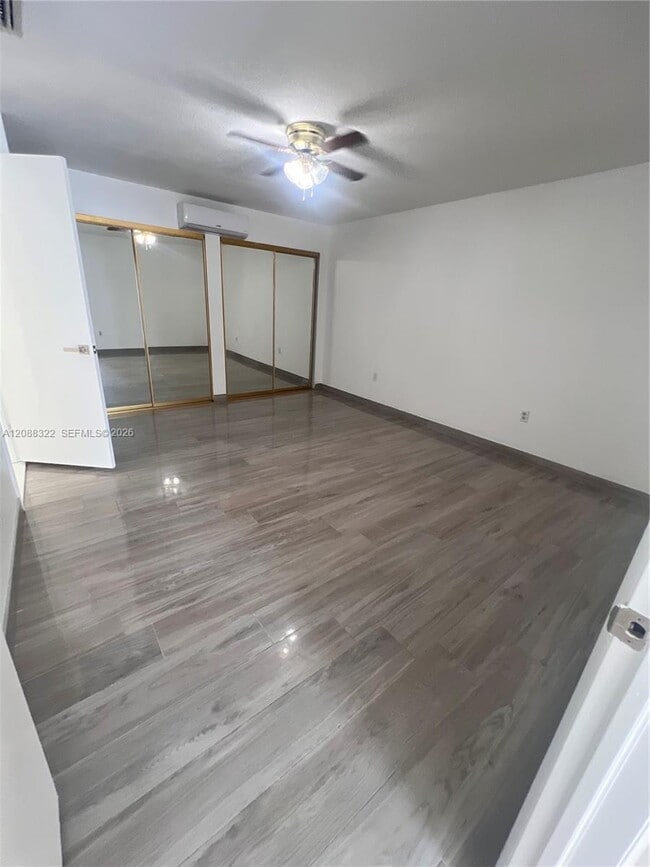 Building Photo - 1615 SW 137th Pl