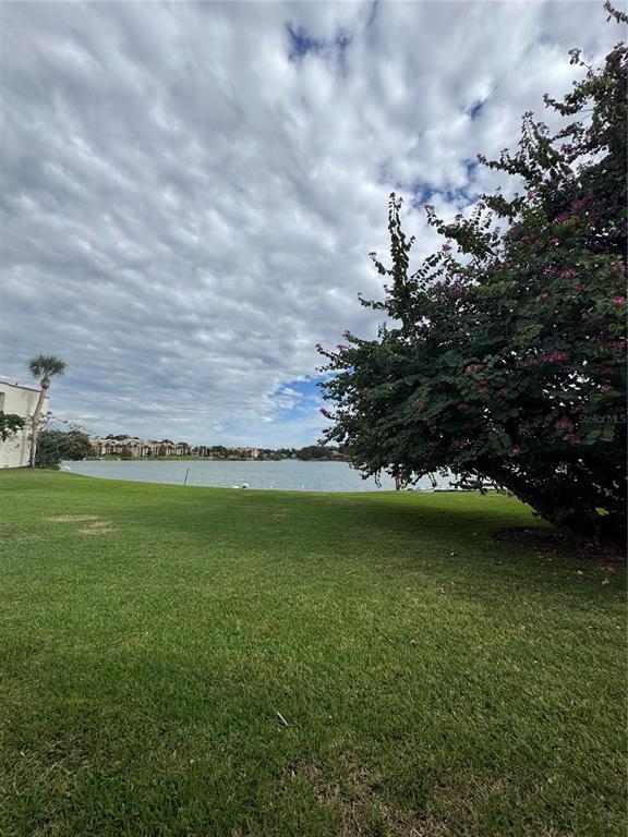 Building Photo - 530 Orange Dr