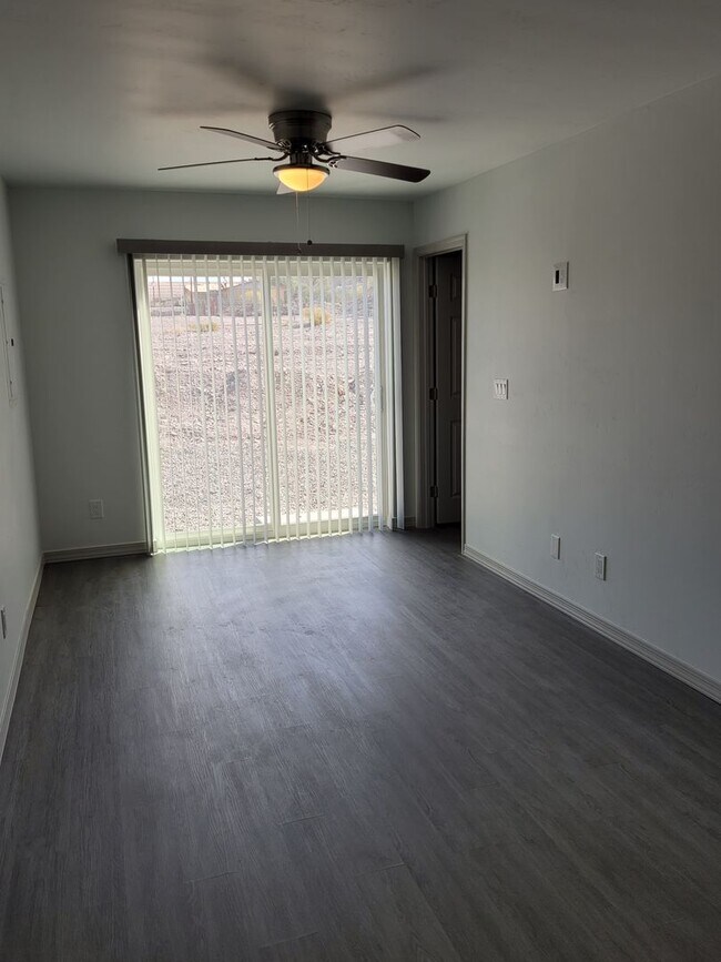 Building Photo - Brand New Construction Duplex