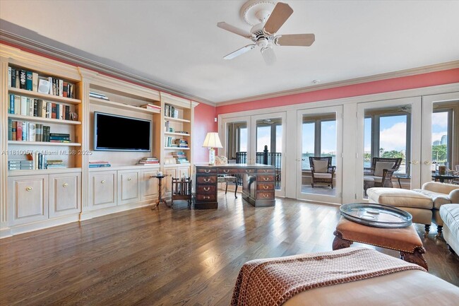 Building Photo - 286 Bal Bay Dr