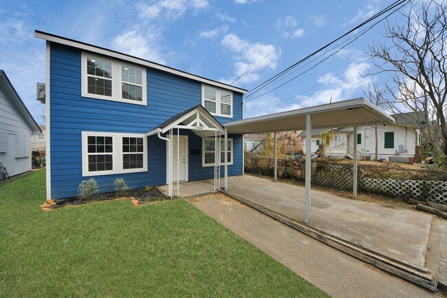 Building Photo - 1206 37th St