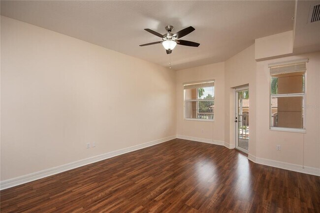 Building Photo - 5591 Cannes Cir