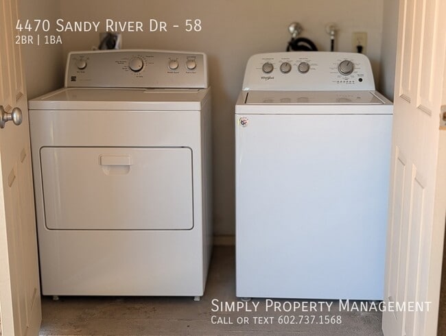 Building Photo - 4470 Sandy River Dr
