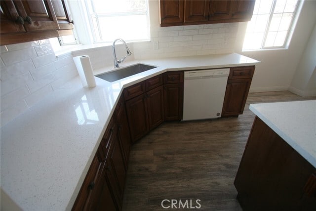 Building Photo - 9968 Daines Dr