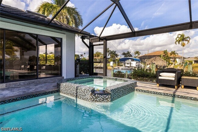 Building Photo - 1911 SE 32nd Terrace