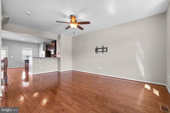 Building Photo - 6974 Kona Dr