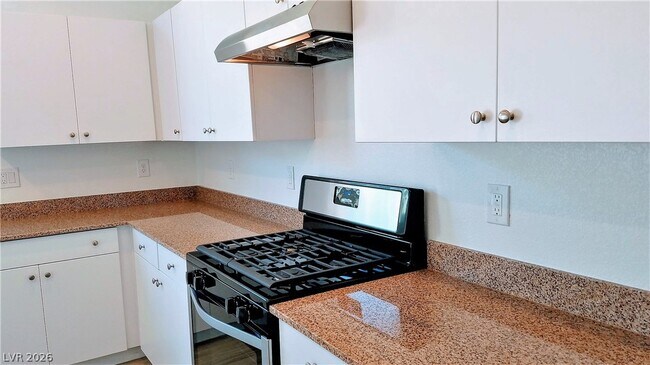 Building Photo - 5708 Wishing Coin Ct