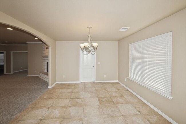 Building Photo - 7403 Kodiak Ave