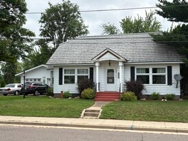 Building Photo - 1227 1st Ave