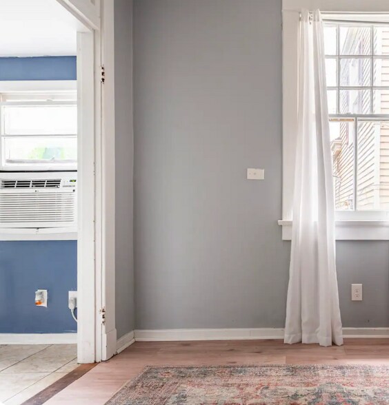 Building Photo - 4506 Walmsley Ave