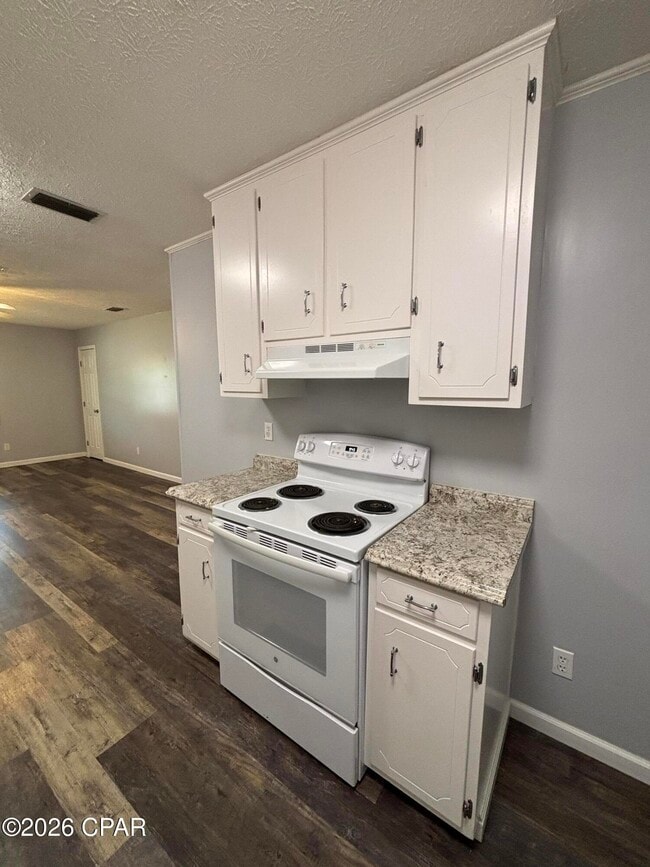 Building Photo - 4123 W 22nd St