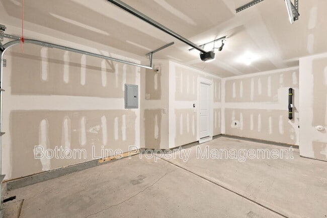 Building Photo - 1204 Lily Loch Wy