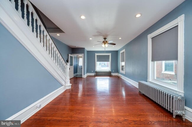 Building Photo - 121 W Arch St