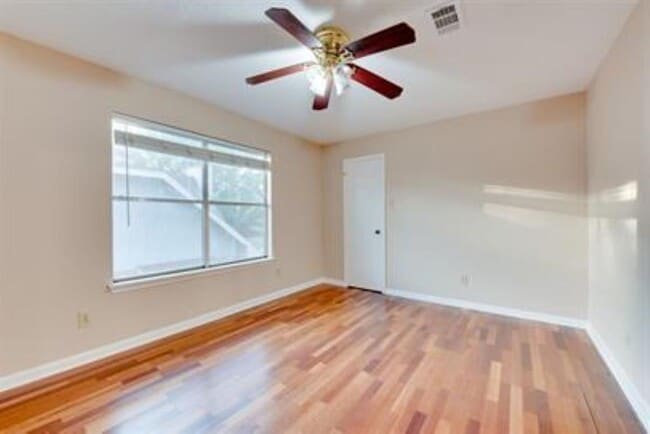 Building Photo - 15114 Mira Vista Dr