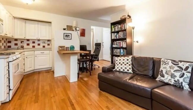 Primary Photo - 150 Beaconsfield Rd