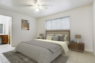 Building Photo - 2503 Washington St