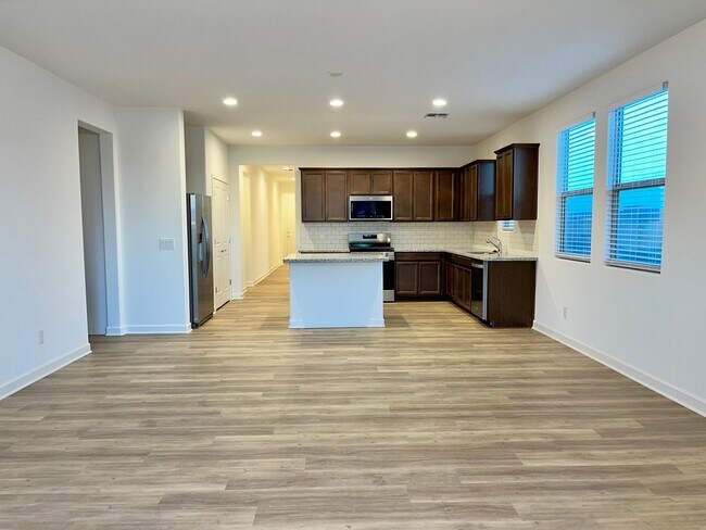 Building Photo - Single level, 4Bedrooms/3Bath TollBrother ...