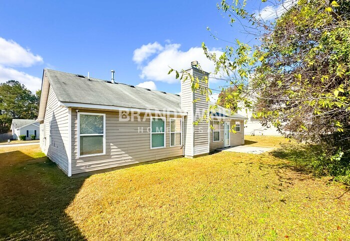 Building Photo - 5389 Sand Bar Ln