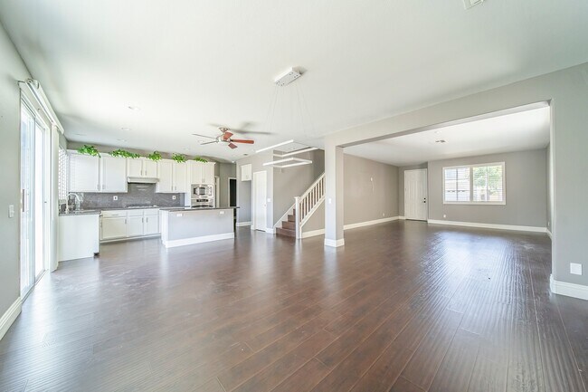 Building Photo - House in a gated community in Rancho Cucam...