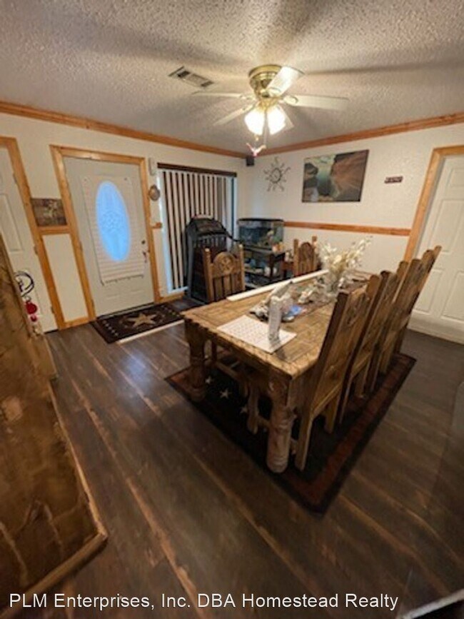 Building Photo - 3 br, 1 bath House - 7155 Lewis Dr