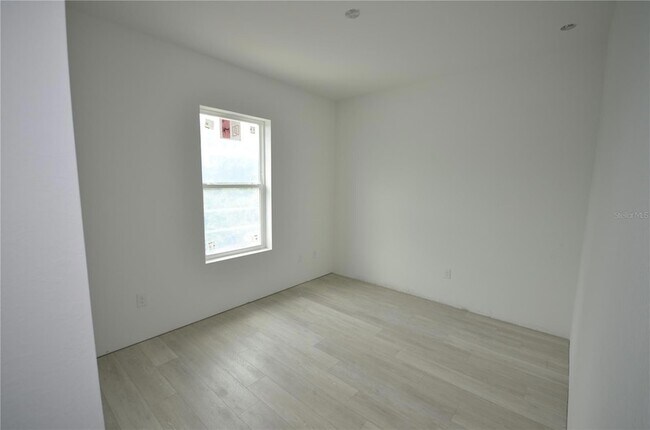 Building Photo - 272 Pelton Cir