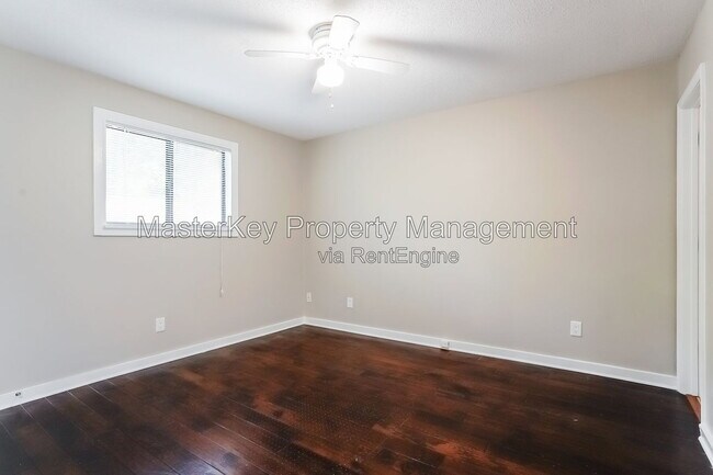 Building Photo - 7405 Leesville Rd
