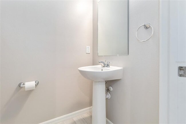 Building Photo - 9109 Legado Dr